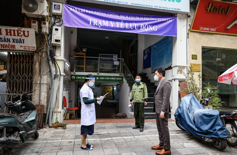 Trạm y tế lưu động phường Hàng Gai (Ảnh - Công Thọ/KTĐT) Trạm y tế lưu động phường Hàng Gai (Ảnh - Công Thọ/KTĐT)