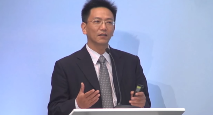 Ông Đào Giải, giáo sư khoa Anh ngữ và Nghiên cứu Quốc tế tại Đại học Bắc Kinh.