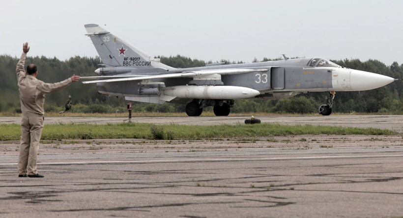 Máy bay SU-24M của Không quân Nga (ảnh Sputnik).