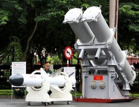 Tên lửa KCT-15.