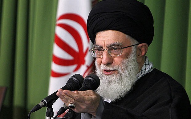 Đại giáo chủ Ayatollah Ali Khamenei.