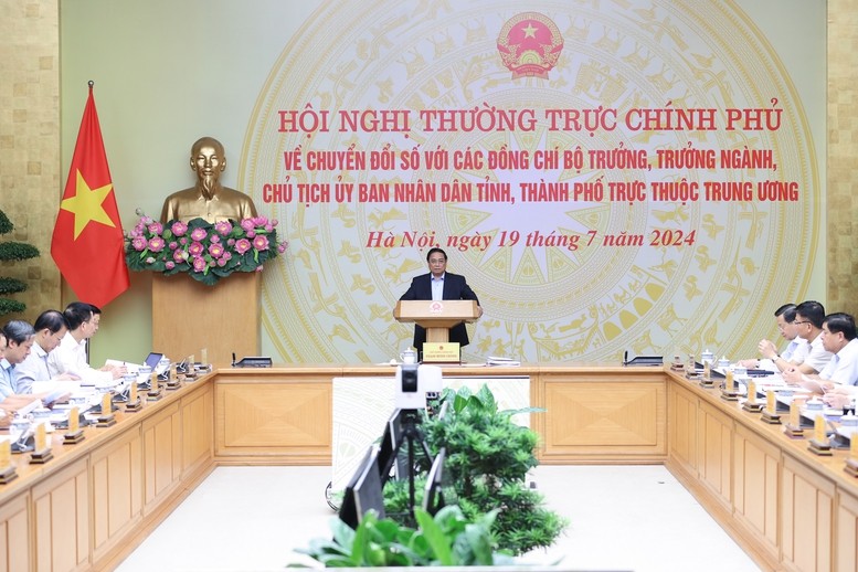Thủ tướng chủ trì hội nghị thường trực Chính phủ. Ảnh: VGP. Anh 2.jpeg