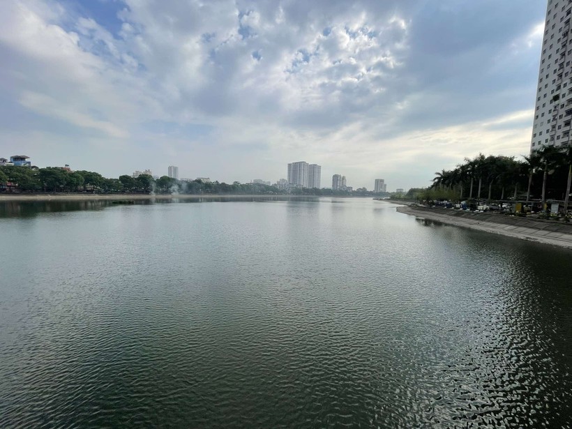 Hồ Linh Đàm ngày 19/9. Anh 1.jpg