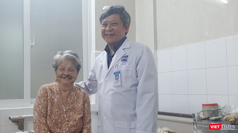 Bác sĩ mách các loại gia vị tăng cường sức đề kháng, ngăn ngừa các bệnh hô hấp ảnh 4 Cụ bà 75 tuổi đi đứng thoải mái nhờ thay khớp háng bằng kỹ thuật SuperPath