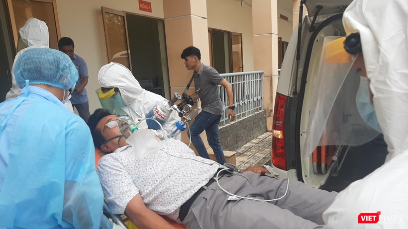 Nóng: TP.HCM cách ly thêm 9 trường hợp liên quan đến ca 17 nhiễm COVID-19 ảnh 4 TP.HCM: Đang cách ly 345 trường hợp để phòng COVID-19