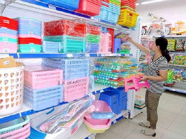 Đồ dùng bằng nhựa đã trở nên quen thuộc trong cuộc sống hiện đại. Ảnh: Internet