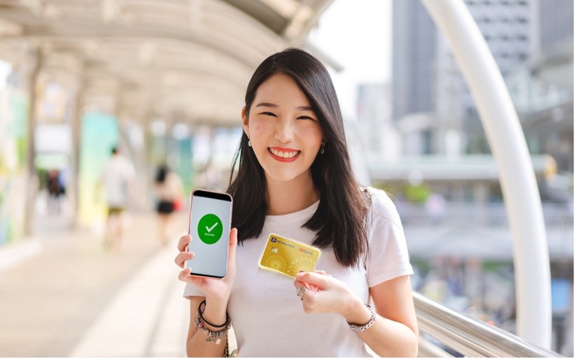 Hình 1_Siêu thẻ HDBank Petrolimex 4 trong 1 cân mọi nhu cầu chi tiêu .jpg