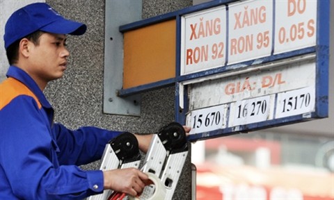 Petrolimex lỗ nghìn tỷ: Có đúng tại giá xăng dầu giảm?