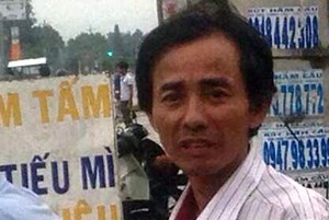 Thảm sát ở Bình Phước: Hàng trăm công nhân khóc rời công ty Quốc Anh ảnh 1 Thảm sát ở Bình Phước: Hàng trăm công nhân khóc rời công ty Quốc Anh ảnh 1