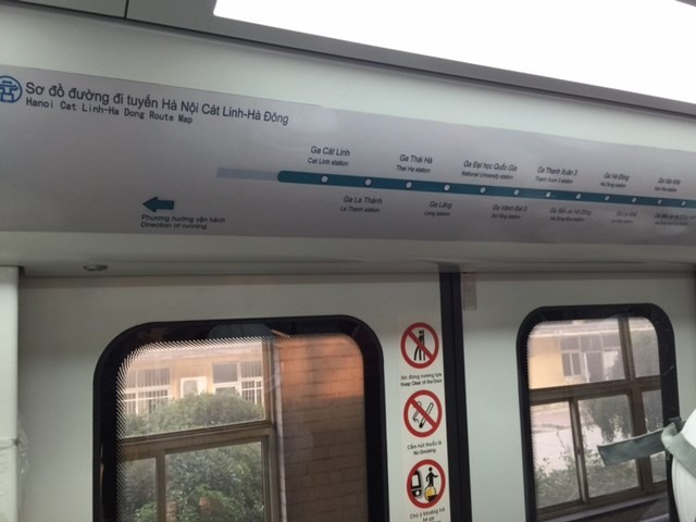 Hình ảnh đầu tiên về đoàn tàu mẫu tuyến Cát Linh - Hà Đông ảnh 3