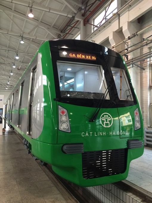 Hình ảnh đầu tiên về đoàn tàu mẫu tuyến Cát Linh - Hà Đông ảnh 1