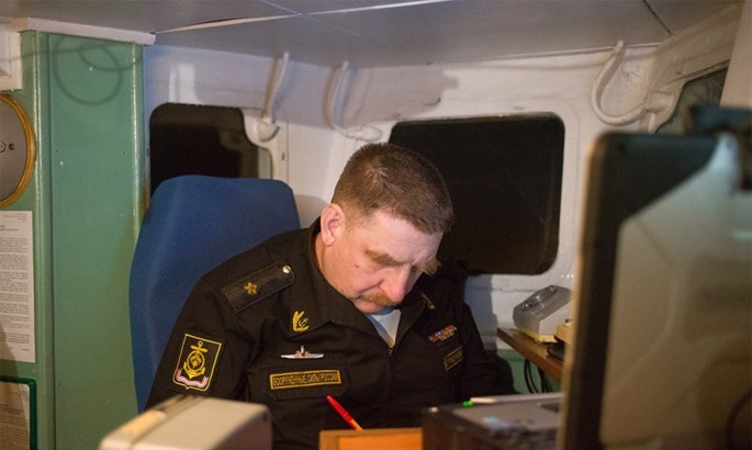 Chùm ảnh tàu ngầm hạt nhân Nga phóng tên lửa Bulava ảnh 6