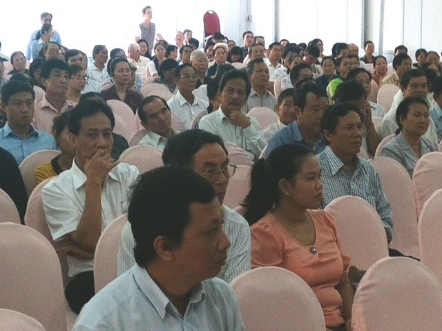 Cử triquận 1 TP.HCM tại buổi tiếp xúc