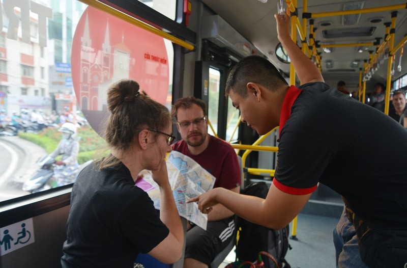 Khám phá xe buýt 5 sao xịn nhất Sài Gòn ảnh 13