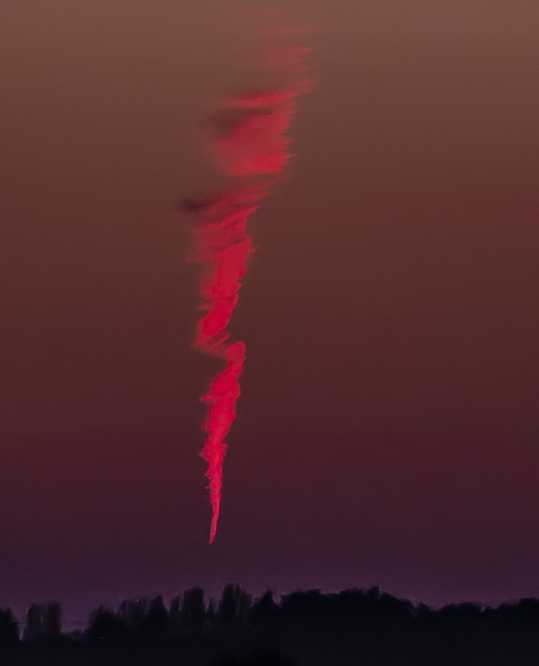 Vật thể lạ được Gerry chụp lại (Ảnh: Metr)