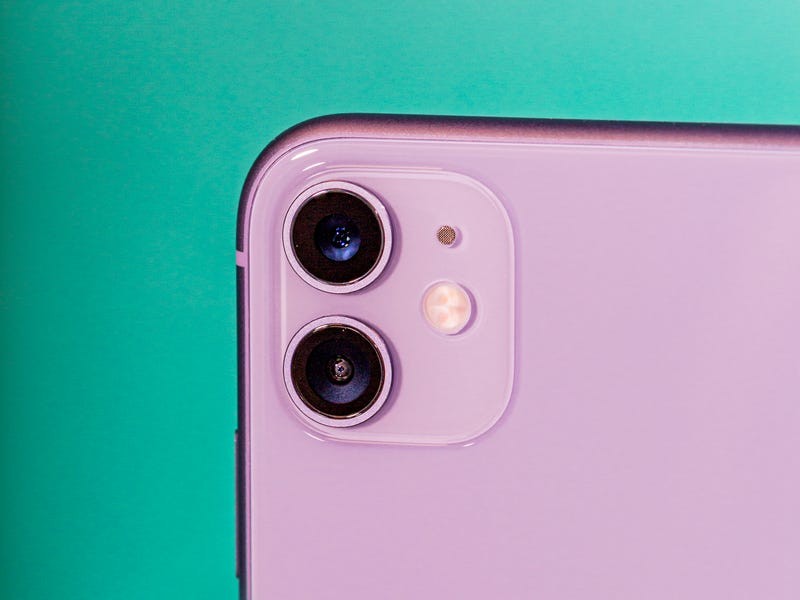 Cụm camera sau của iPhone 11 (Ảnh: Business Insider) Cụm camera sau của iPhone 11 (Ảnh: Business Insider)