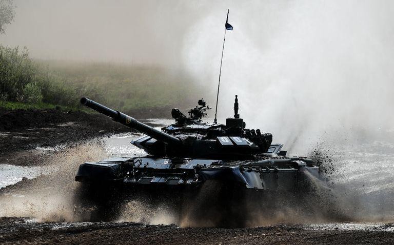 Xe tăng chiến đấu chủ lực T-72B3 (Ảnh: Popular Mechanics)