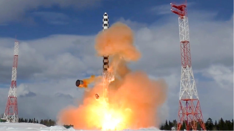 Hệ thống &quot;Bàn tay chết chóc&quot; có khả năng di chuyển trên toàn bộ lãnh thổ Liên Xô, đồng thời gửi lệnh tác chiến tới các tên lửa đạn đạo xuyên lục địa khác (Ảnh: RBTH)