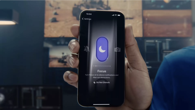 iPhone 15 Pro Max 2.png