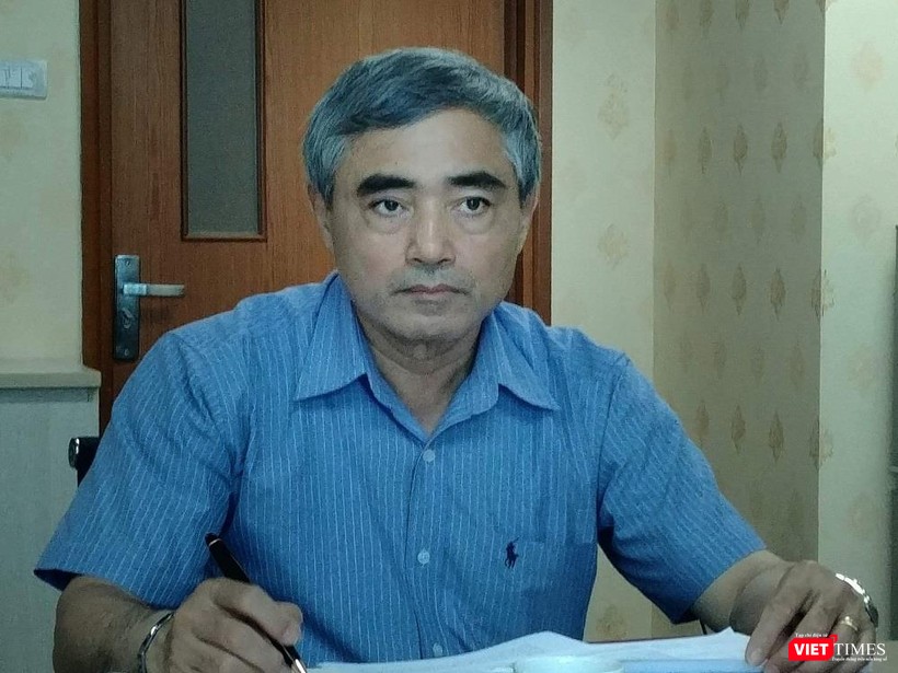 Chủ tịch Hội Truyền thông số, ông Nguyễn Minh Hồng chủ trì cuộc họp. Chủ tịch Hội Truyền thông số, ông Nguyễn Minh Hồng chủ trì cuộc họp.